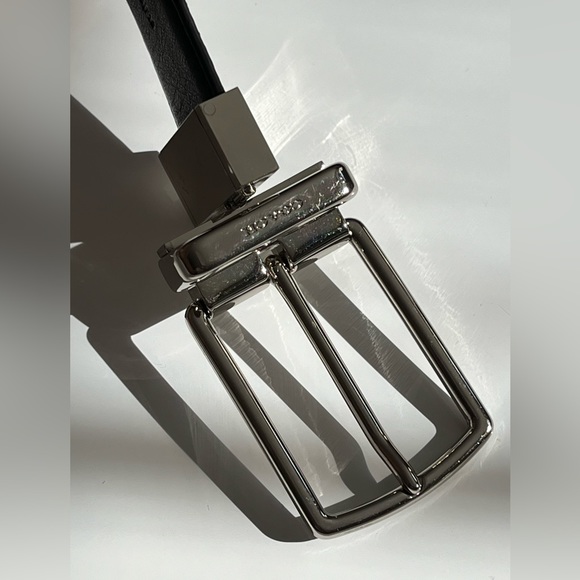 Unisex Coach C Signature Roller Buckle Reversible Belt - Picture 6 of 11